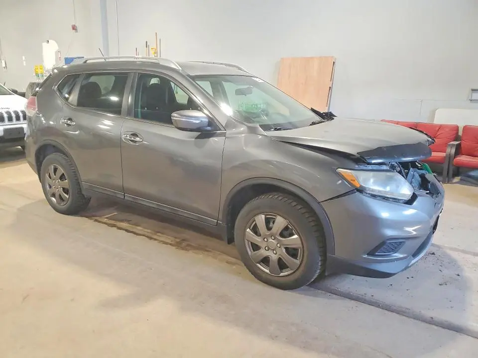 2015 NISSAN ROGUE S  
