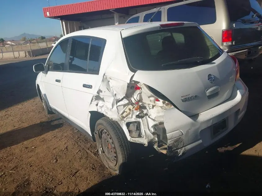 2012 NISSAN VERSA 1.8 S