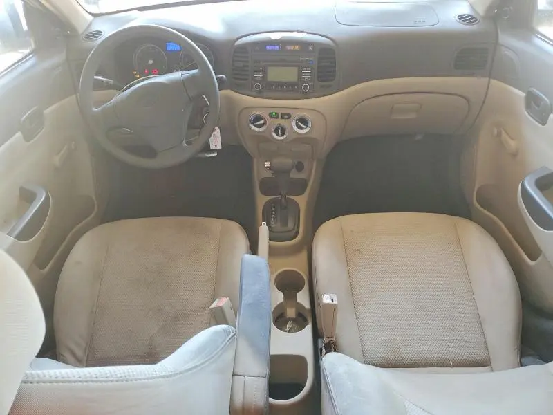 2011 HYUNDAI ACCENT GLS  