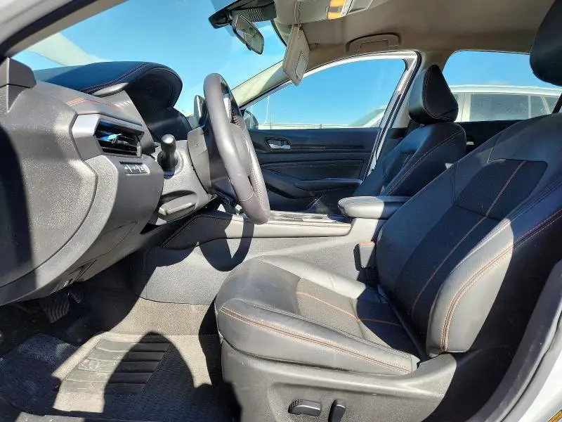 2022 NISSAN ALTIMA SR  