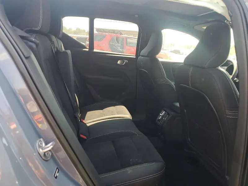 2023 VOLVO XC40 RECHARGE PLUS  