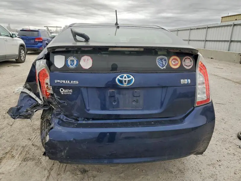 2014 TOYOTA PRIUS   