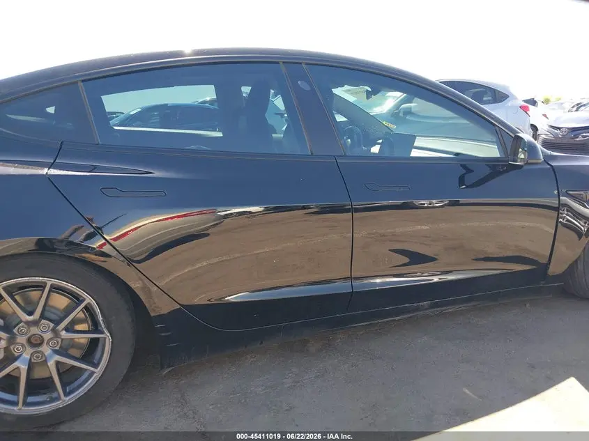 2021 TESLA MODEL 3 STANDARD RANGE PLUS REAR-WHEEL DRIVE