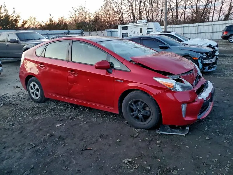 2015 TOYOTA PRIUS   