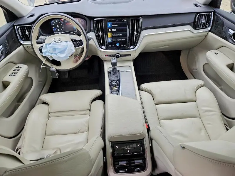2021 VOLVO S60 T5 INSCRIPTION  