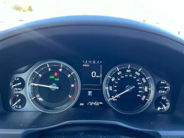 2016 TOYOTA LAND CRUISER   