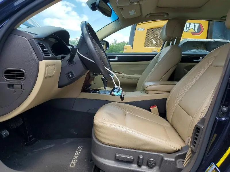 2012 HYUNDAI GENESIS 3.8L  