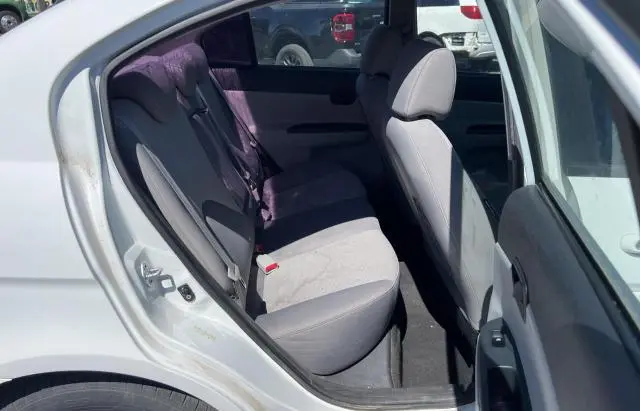 2011 HYUNDAI ACCENT GLS  