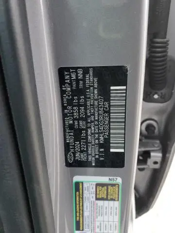 2024 HYUNDAI ELANTRA SEL  