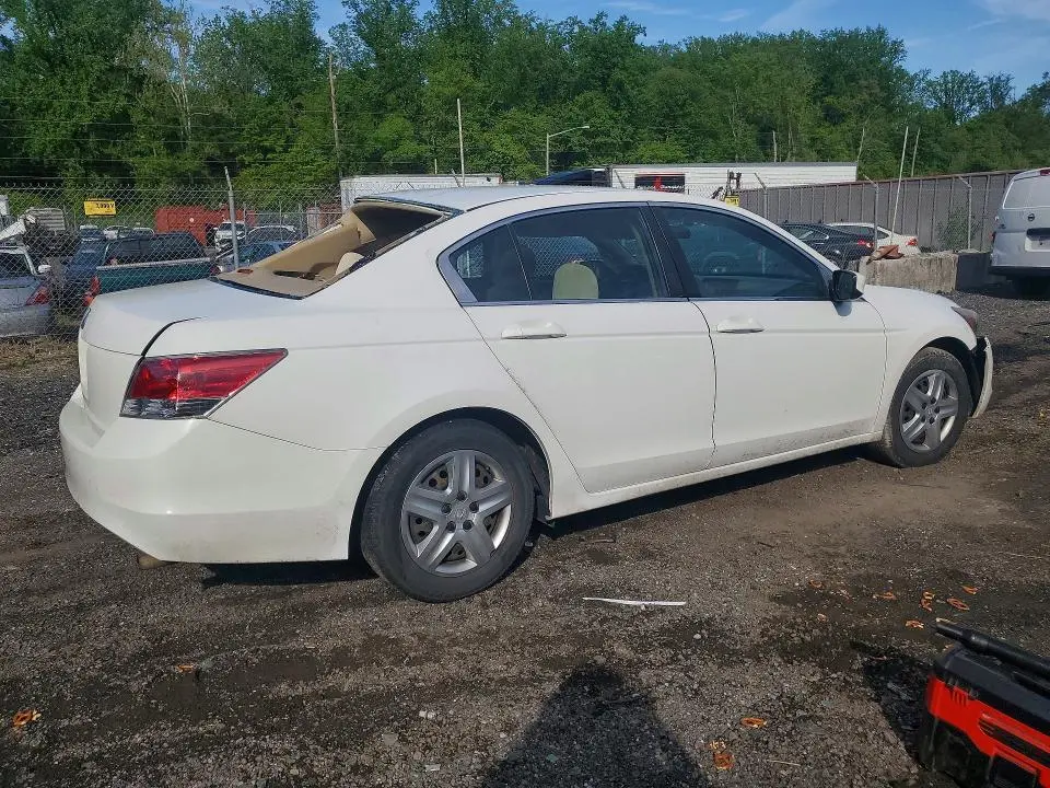 2010 HONDA ACCORD LX  