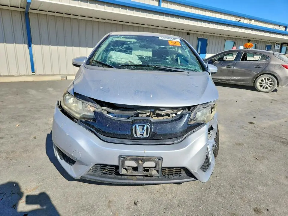 2016 HONDA FIT LX  
