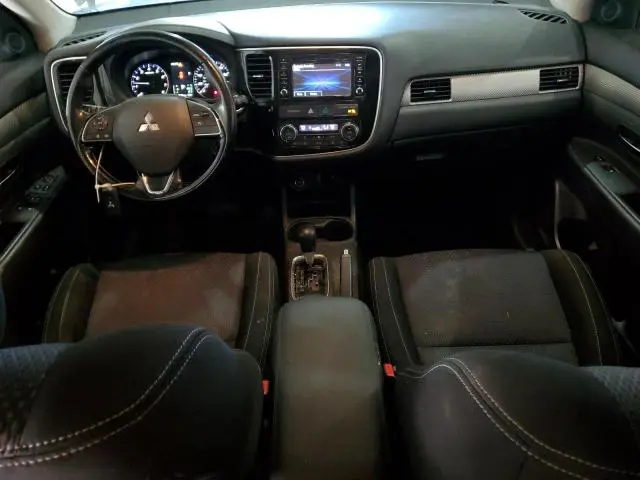 2016 MITSUBISHI OUTLANDER SE  
