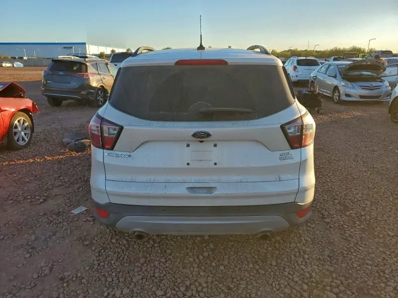 2018 FORD ESCAPE SEL  