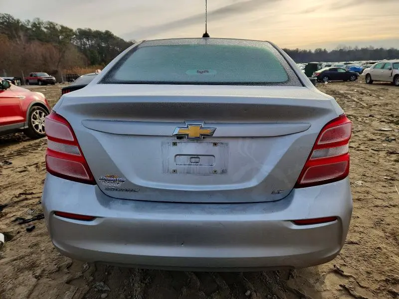 2017 CHEVROLET SONIC LT  