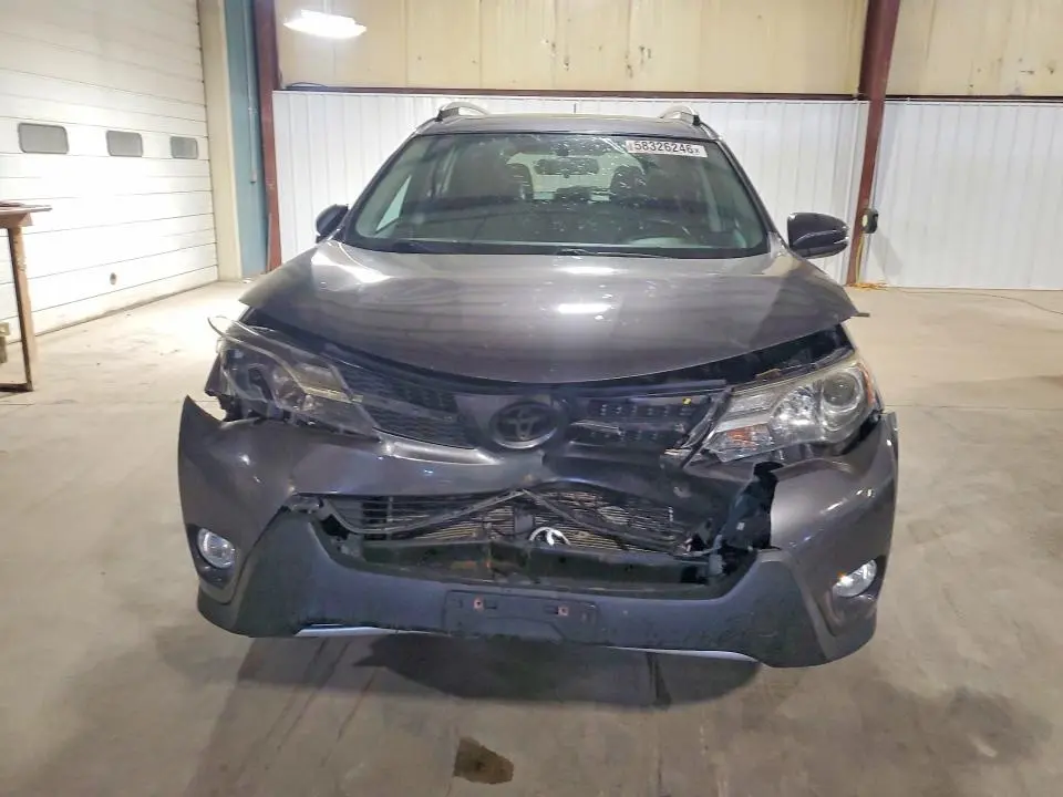 2013 TOYOTA RAV4 XLE  