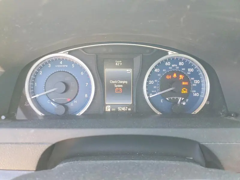 2017 TOYOTA CAMRY XLE  