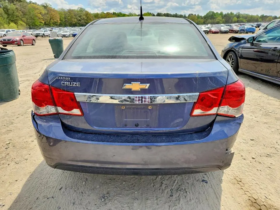 2014 CHEVROLET CRUZE LS  