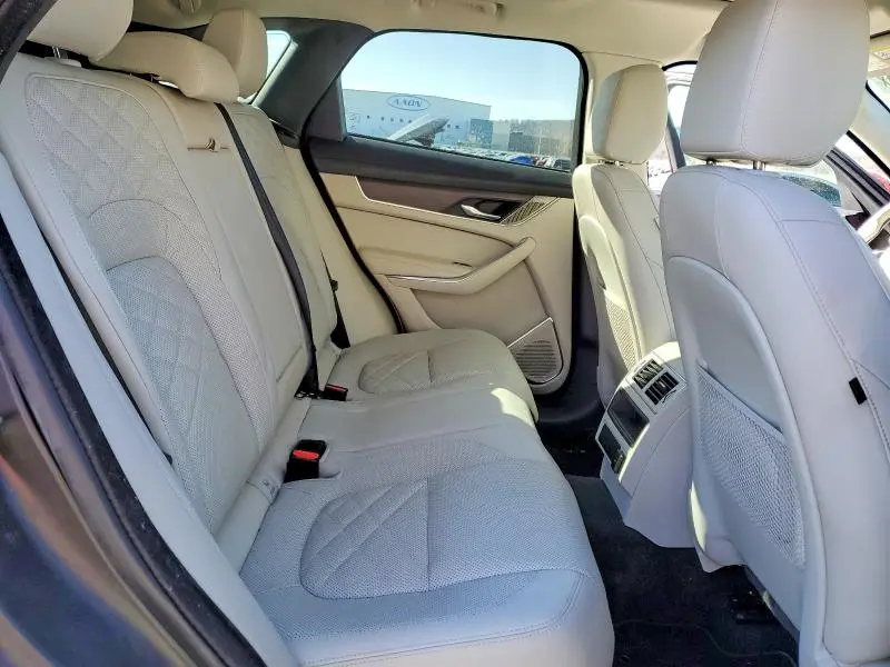 2023 JAGUAR F-PACE S  
