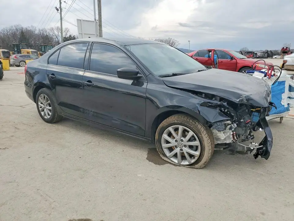 2015 VOLKSWAGEN JETTA SE  