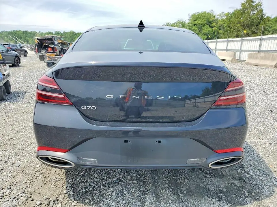 2024 GENESIS G70 2.5T STANDARD  