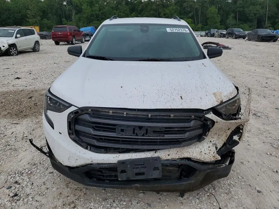 2021 GMC TERRAIN SLT  