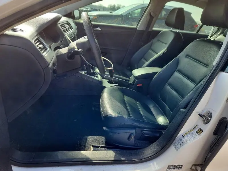 2014 VOLKSWAGEN JETTA SE  