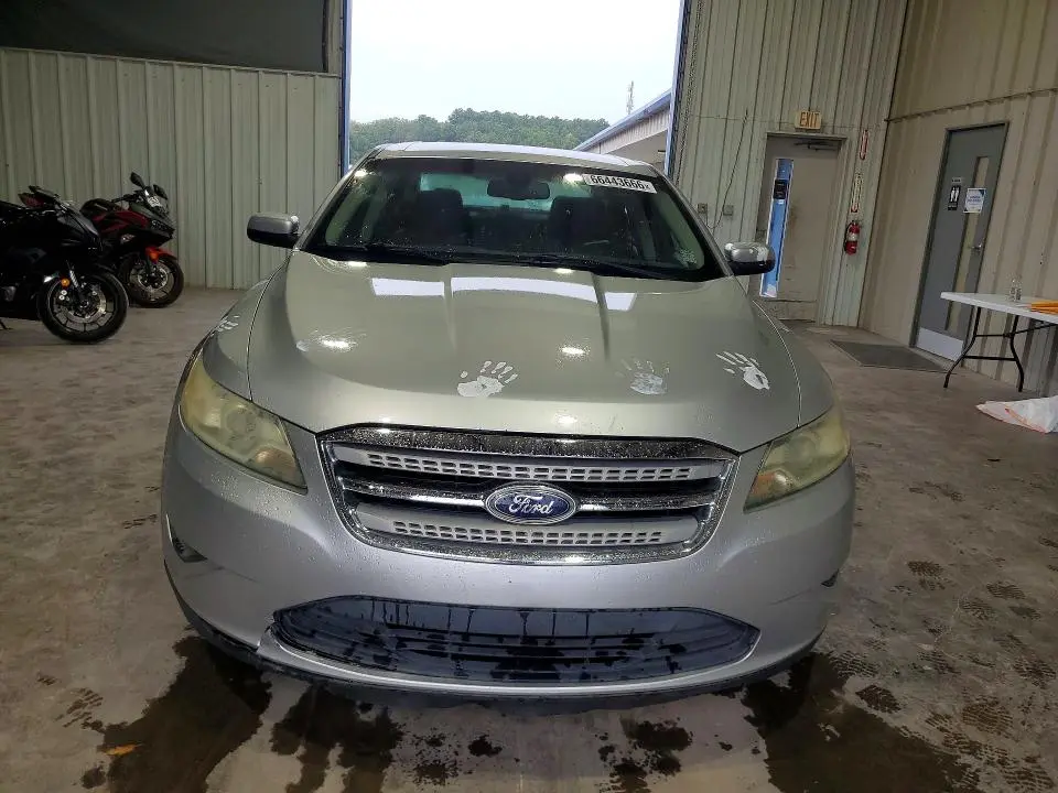 2011 FORD TAURUS   