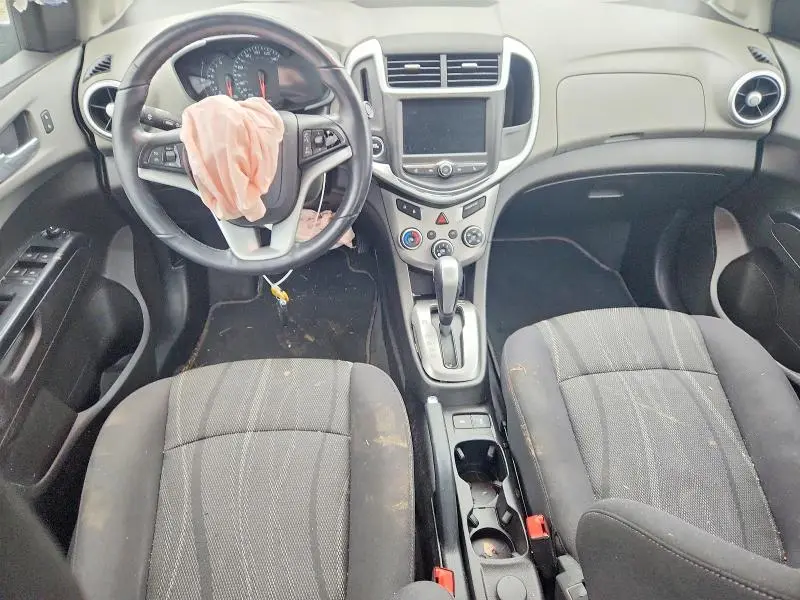 2020 CHEVROLET SONIC LT  