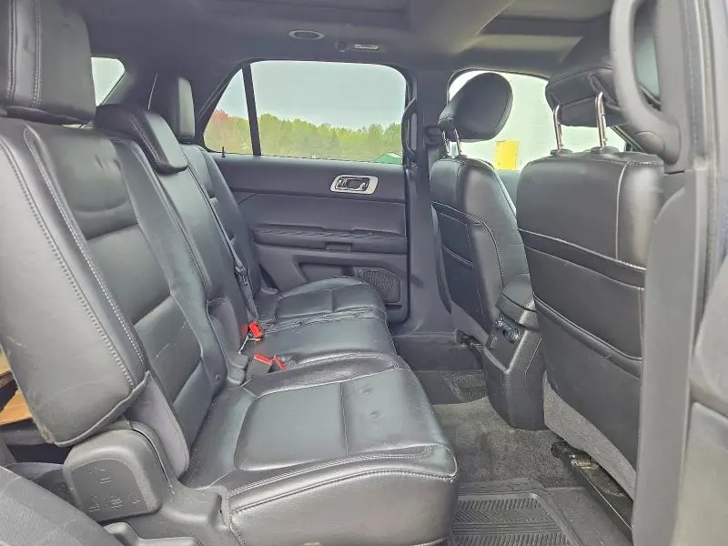 2011 FORD EXPLORER XLT  