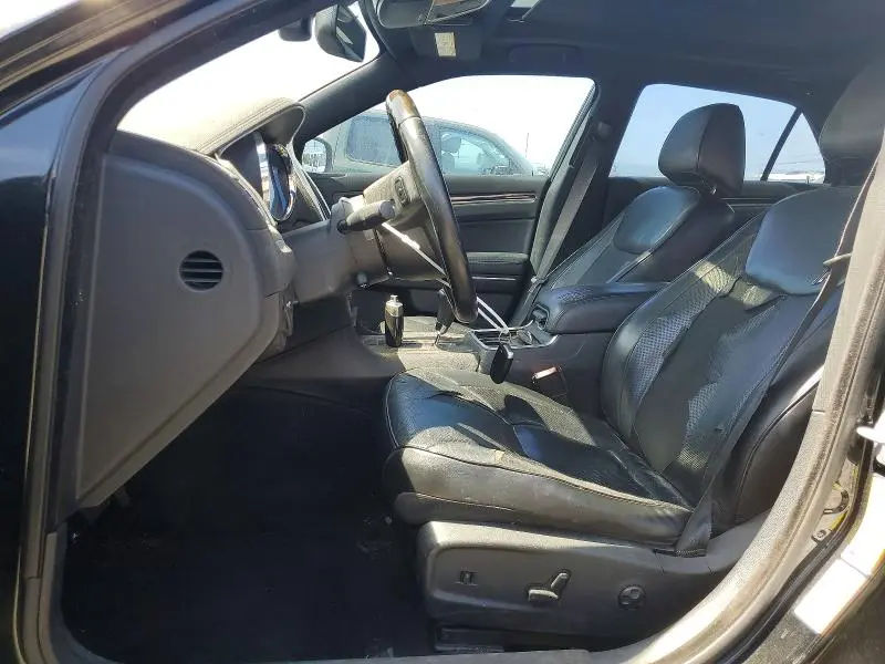 2013 CHRYSLER 300C   