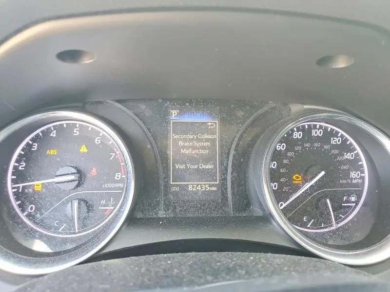 2019 TOYOTA CAMRY SE  