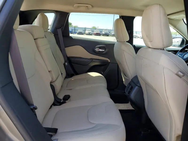 2016 JEEP CHEROKEE LATITUDE  