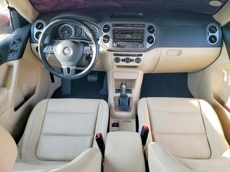 2014 VOLKSWAGEN TIGUAN S  