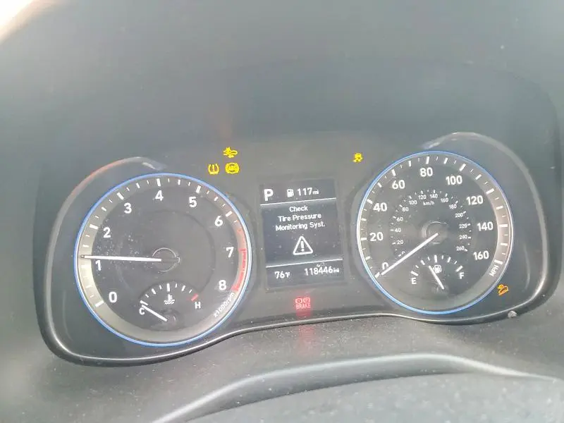 2021 HYUNDAI KONA SE  