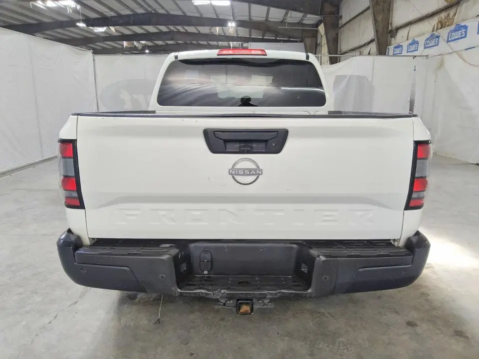 2023 NISSAN FRONTIER S  