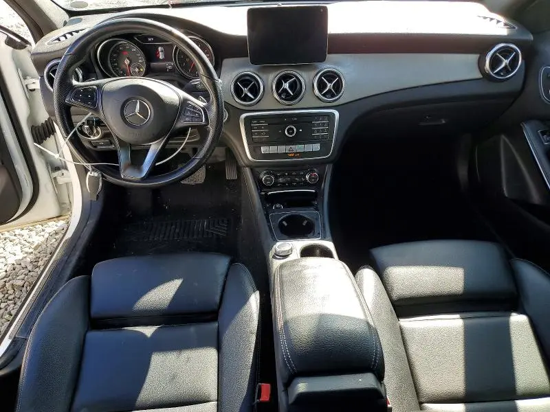 2020 MERCEDES-BENZ GLA 250  