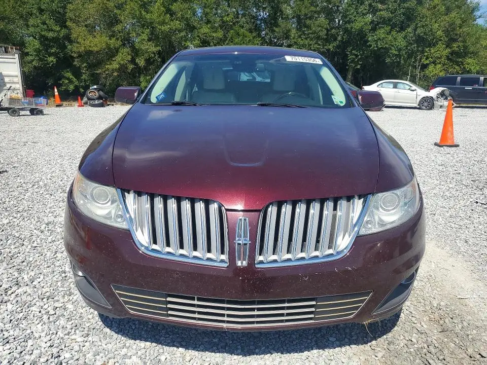 2011 LINCOLN MKS   