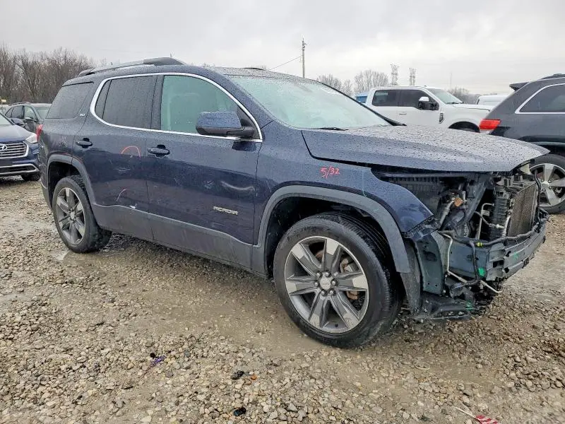 2017 GMC ACADIA SLT-2  