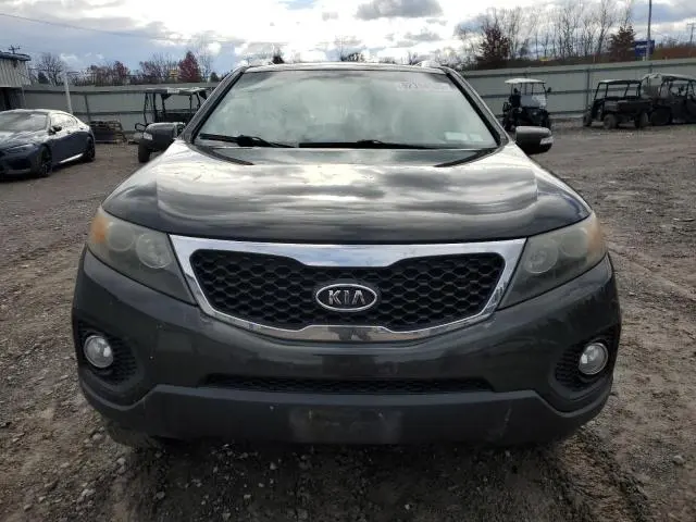 2011 KIA SORENTO BASE  