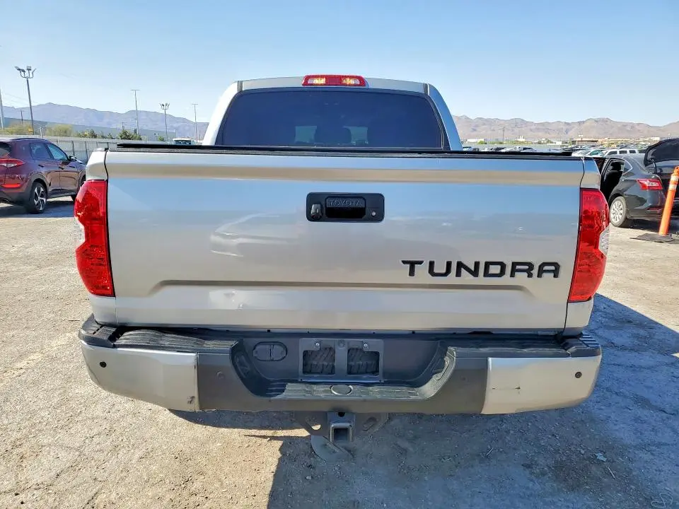 2019 TOYOTA TUNDRA CREWMAX LIMITED  