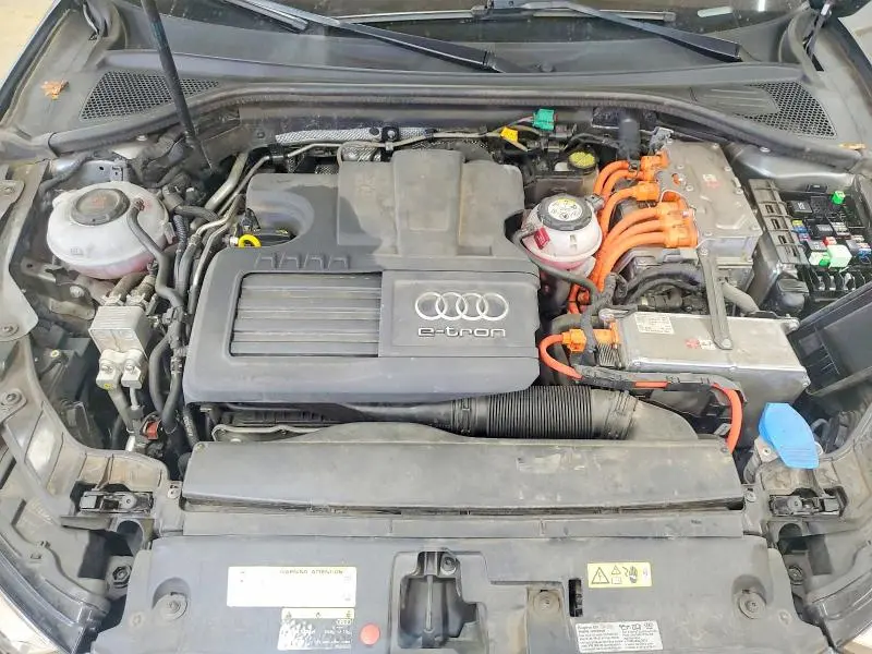 2018 AUDI A3 E-TRON PREMIUM  