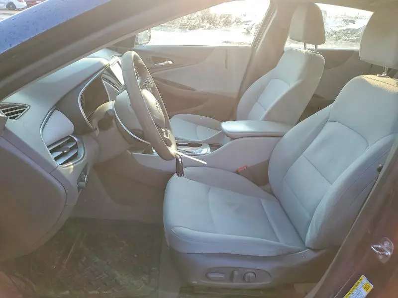 2017 CHEVROLET MALIBU LS  