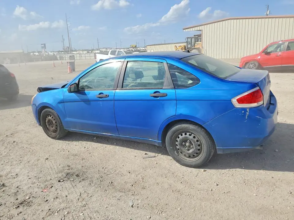 2010 FORD FOCUS SE  
