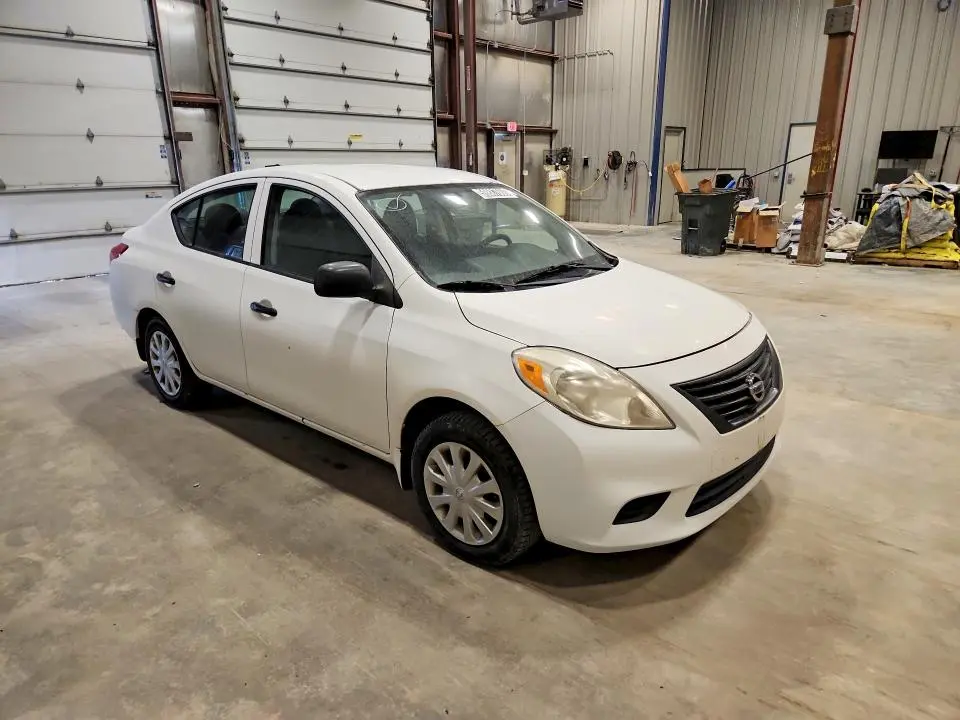 2012 NISSAN VERSA 1.6 S  