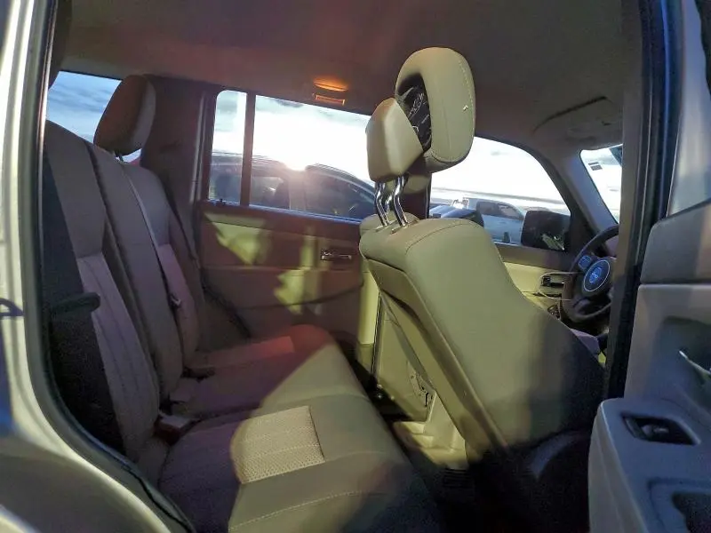 2011 JEEP LIBERTY SPORT  