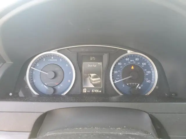 2016 TOYOTA CAMRY LE