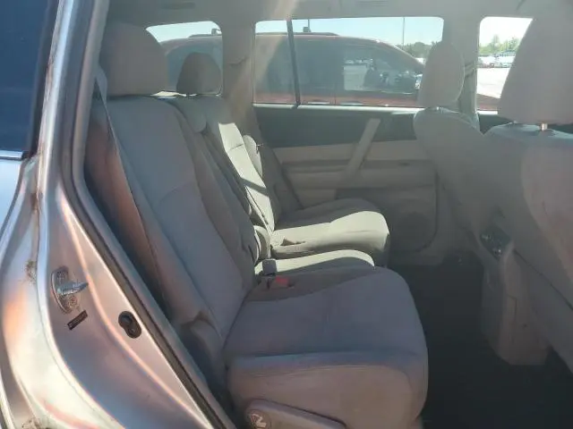 2011 TOYOTA HIGHLANDER BASE  