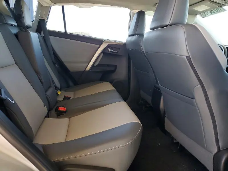 2015 TOYOTA RAV4 LIMITED  