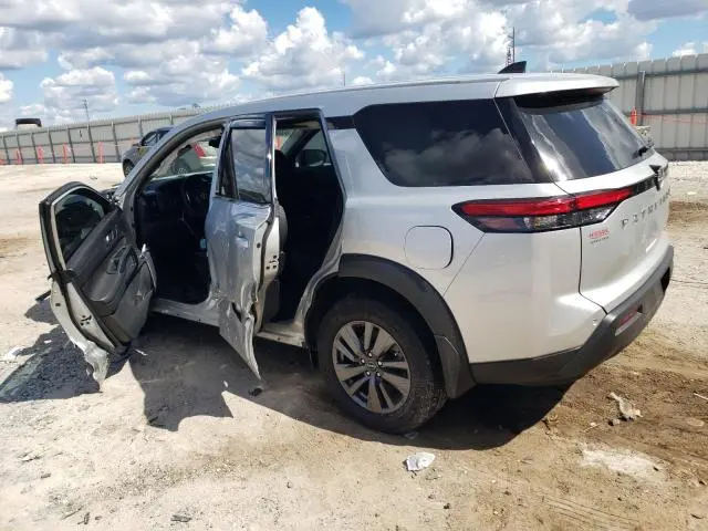 2024 NISSAN PATHFINDER S  