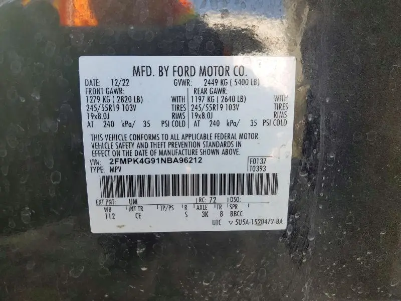 2022 FORD EDGE SE  
